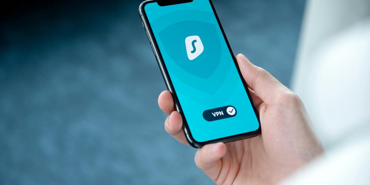 Privacy in 3 Steps: Enable Private DNS on Android to Hide Browsing from ISP