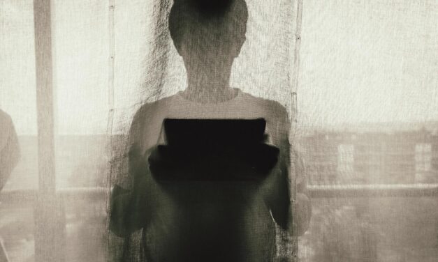 Windows Hidden Trick: Use Clipboard History (Win V) to Paste Older Copies Instantly