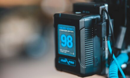 MacBook Battery Trick: Set a Charge Limit for Better Long-Term Battery Health (macOS Tahoe)